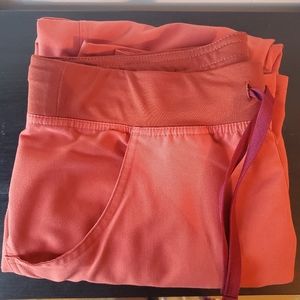 Figs Kade Cargo Scrub Pants - Size Medium Petite